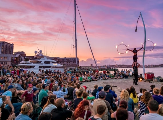BUSKERS FESTIVAL PAR_9121Edit.tif_.jpg