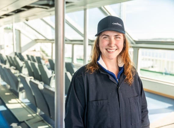 NFL-Jenna Morris, Deckhand