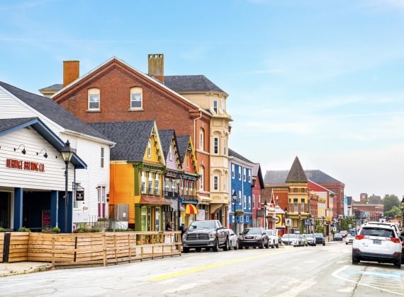 street-in-yarmouth-nova-scotia